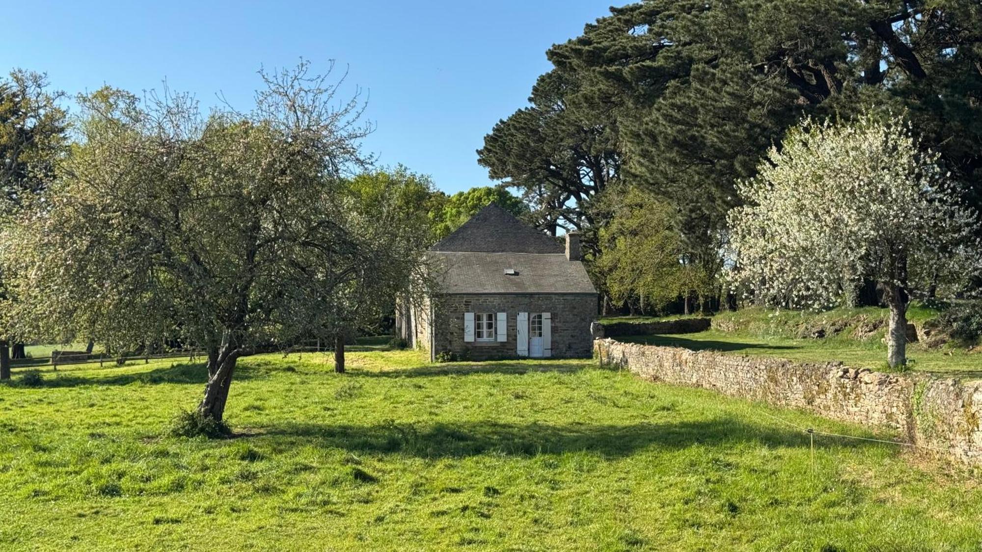 Gite De Couple Cosy Avec Vue Sur Chateau Tremohar - Golfe Du Morbihan, 20 Min De Vannes Berric Esterno foto