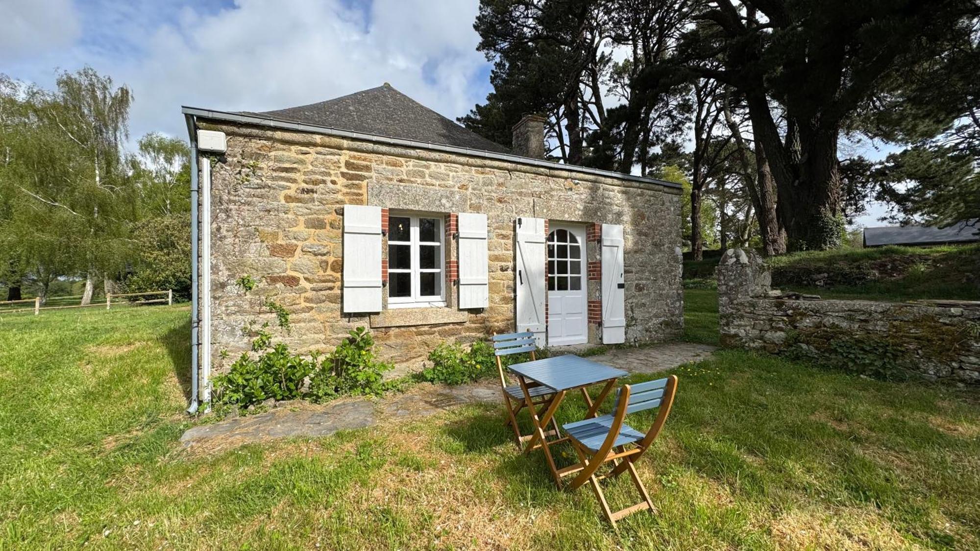 Gite De Couple Cosy Avec Vue Sur Chateau Tremohar - Golfe Du Morbihan, 20 Min De Vannes Berric Esterno foto